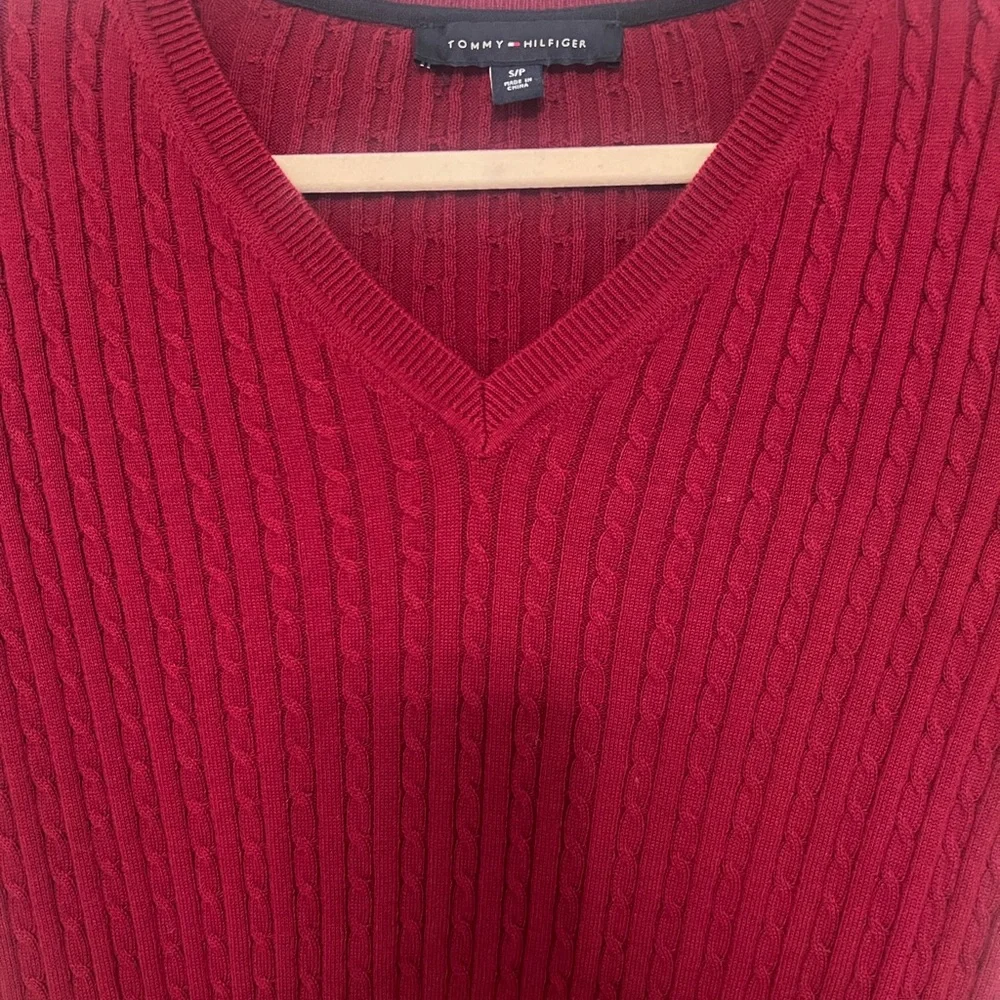 Tommy Hilfiger Burgundy Red V-Neck Sweater - Picture 4 of 7